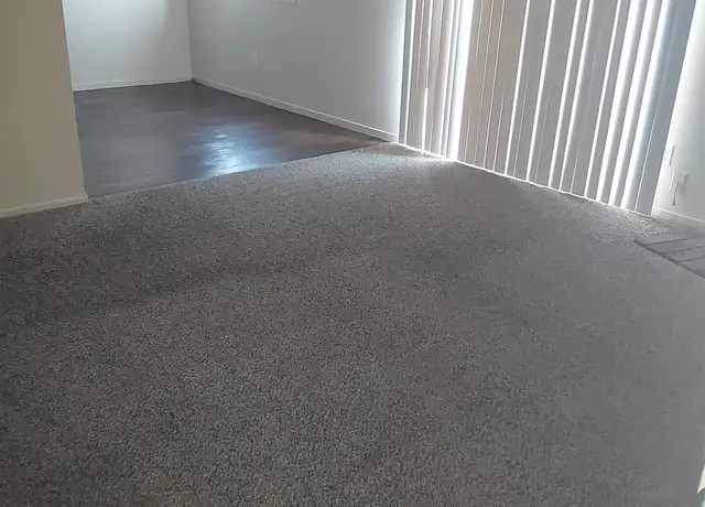 Photo of 5575 E Tulare Ave, Fresno, CA 93727