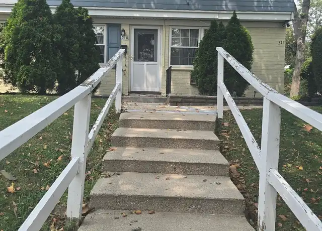 Property at 310 Towne House DR #310, Hauppauge, NY, 11749, 1 bed, 1 bath, [object Object]