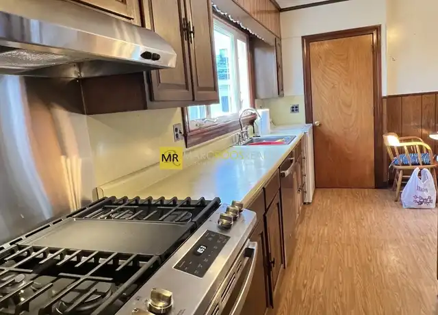 Property at 4 High St Unit 2, Somerville, MA, 02144, 5 beds, 1.5 baths, [object Object]