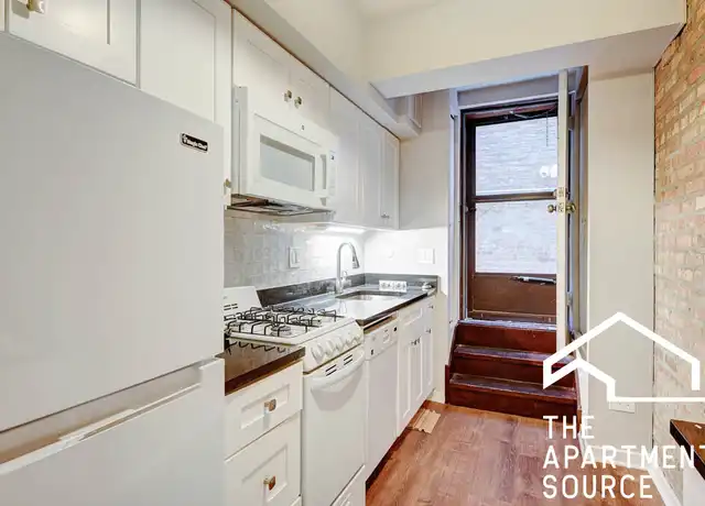 Property at 4878 N Magnolia Ave Unit D-GW, Chicago, IL, 60640, 2 beds, 2 baths, [object Object]