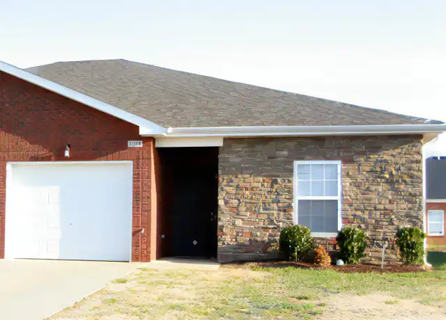 Property at 108 Maureen Dr, Clarksville, TN, 37043, 2 beds, 2 baths, [object Object]