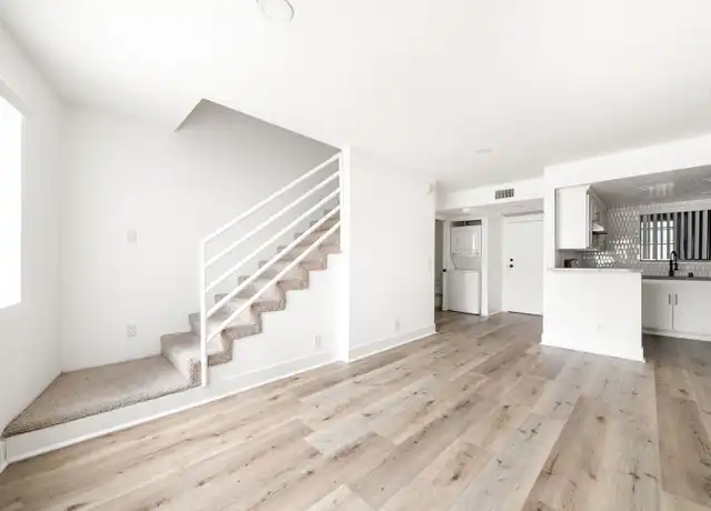 Property at 1811 Malcolm Ave Unit 01, West Los Angeles, CA, 90025, 3 beds, 4 baths, [object Object]