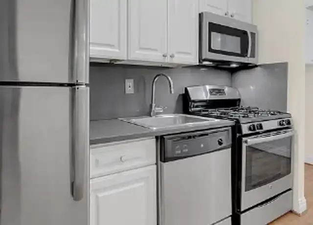 Property at 406 E 63rd St Unit 14, New York, NY, 10065, 2 beds, 1 bath, [object Object]