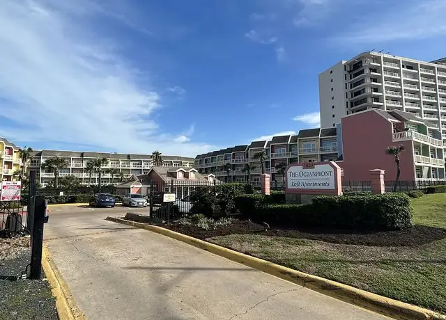 Photo of 7820 Seawall Blvd, Galveston, TX 77551