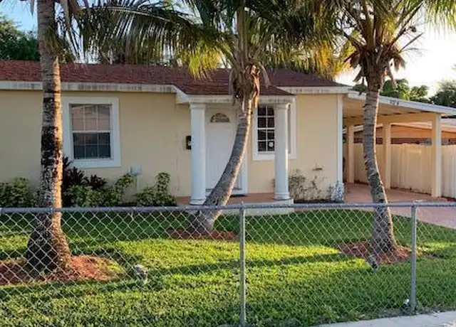 Property at 924 Green St, West Palm Beach, FL, 33405, 3 beds, 2 baths, [object Object]