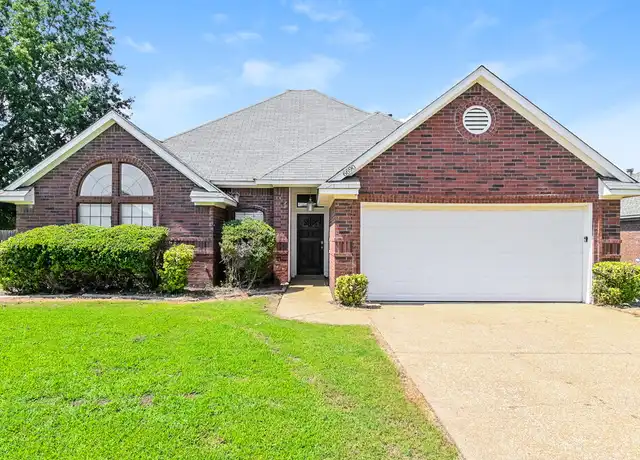 Property at 6690 Autumn Wood Cv, Memphis, TN, 38141, 3 beds, 2 baths, [object Object]