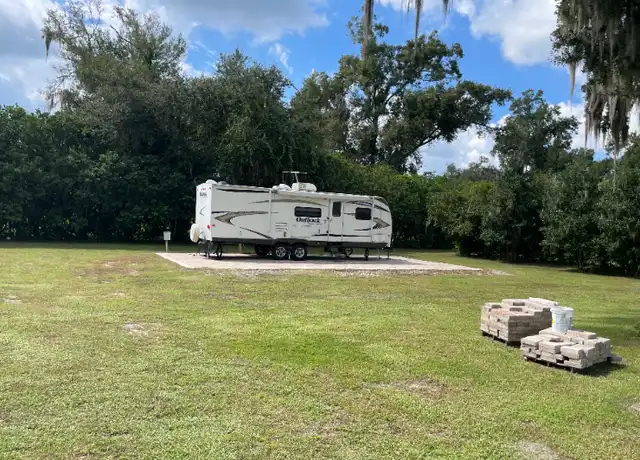 Property at 10216 Bryant Rd Lot 1, Lithia, FL, 33547, 1 bed, 1 bath, [object Object]