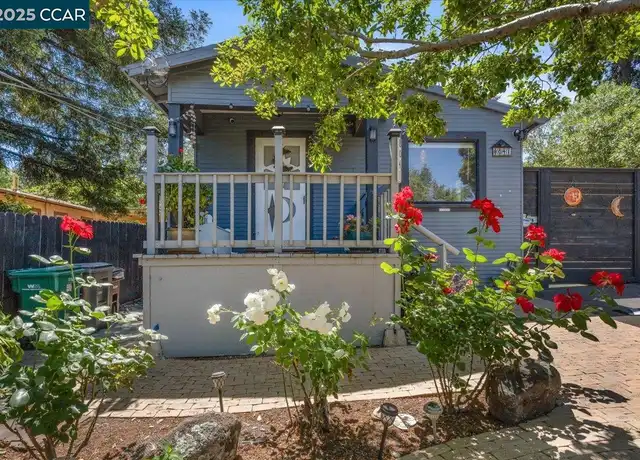 Property at 8041 Winthrope St, Oakland, CA, 94605, 2 beds, 1 bath, [object Object]