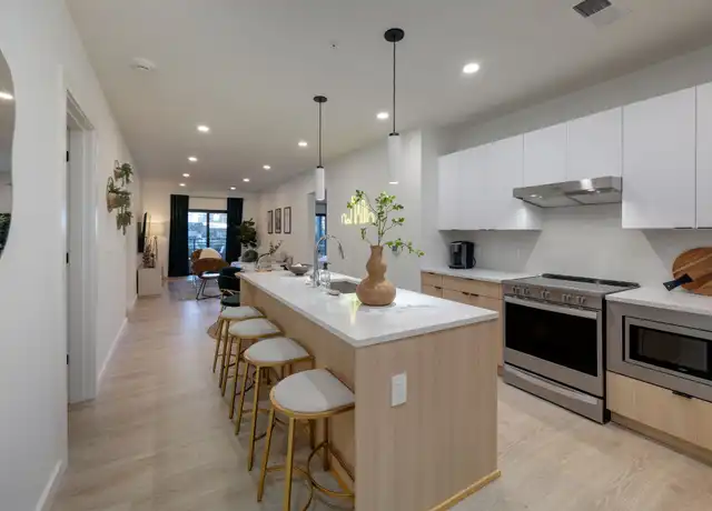 Property at 635 7th Ave S #315, Nashville, TN, 37203, 3 beds, 2 baths, [object Object]