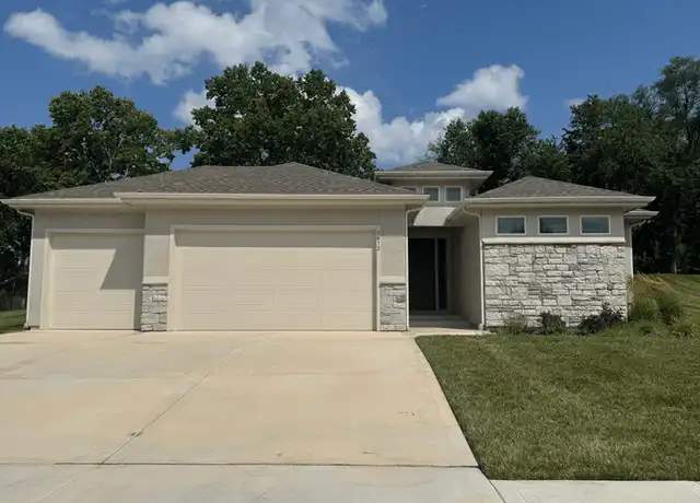 Property at 1613 SW Hedgewood Ln, Lees Summit, MO, 64081, 4 beds, 3 baths, [object Object]