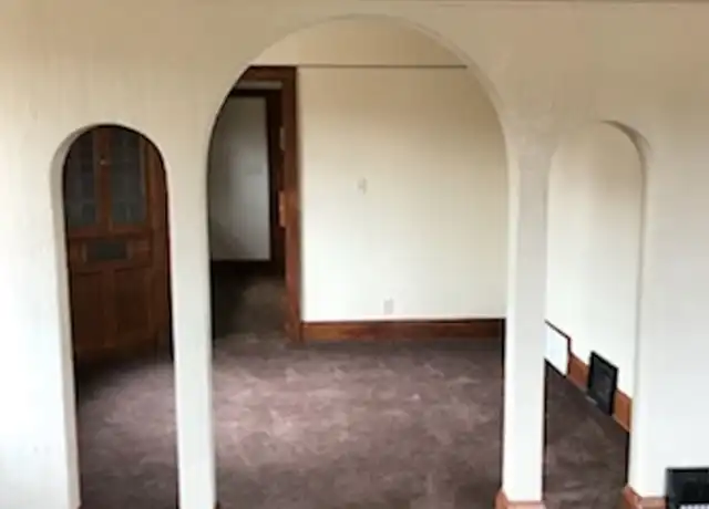 Property at 4049 N Elmhurst Rd #4051, Milwaukee, WI, 53216, 2 beds, 1 bath, [object Object]