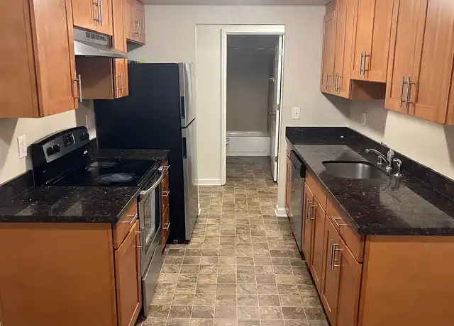 Property at Northgate11 Apartments - 514 NE 112th St, Seattle, WA, 98125, 2 beds, 1 bath, [object Object]