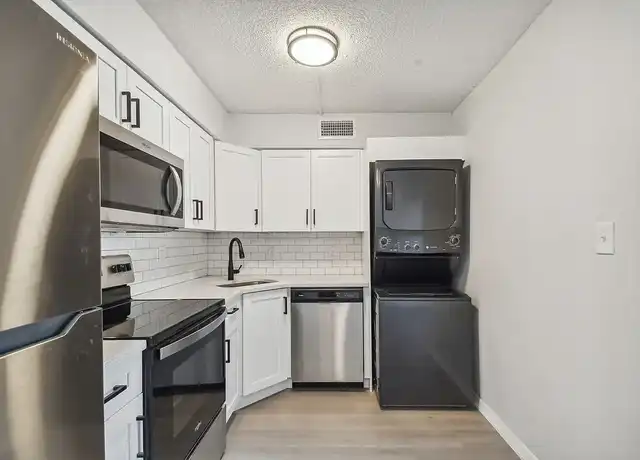Property at The Cass Flats - 3712 W Cass St, Tampa, FL, 33609, 1 bed, 1 bath, [object Object]