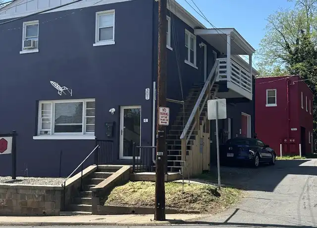 Property at 301 7th St SW Unit B, Charlottesville, VA, 22903, 2 beds, 1 bath, [object Object]