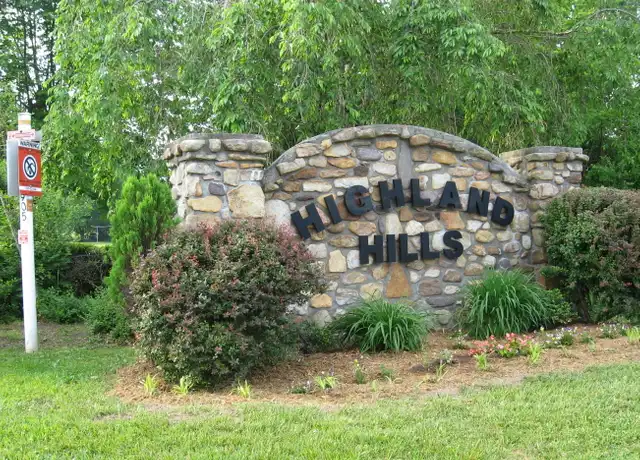 Property at 307 Oak Grove Rd, East Flat Rock, NC, 28726, 3 beds, 1.5 baths, [object Object]