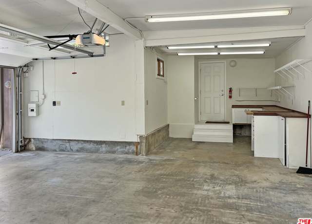 Photo of 2123 Sycamore Canyon Rd, Santa Barbara, CA 93108