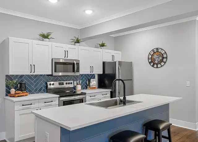 Property at Pointe Grand on Main - 11833 N Main St, Jacksonville, FL, 32218, 2 beds, 2 baths, [object Object]