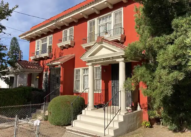 Property at 2839 Saint George St, Los Angeles, CA, 90027, 1 bed, 1 bath, [object Object]