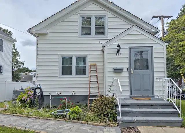 Property at 497 Wayne St, Bridgeport, CT, 06606, 4 beds, 1.5 baths, [object Object]