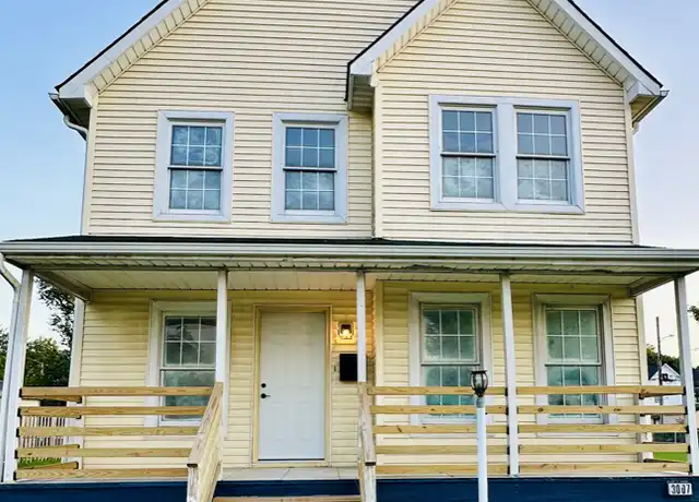 Property at 3007 Wade Ave, Cleveland, OH, 44113, 3 beds, 1 bath, [object Object]