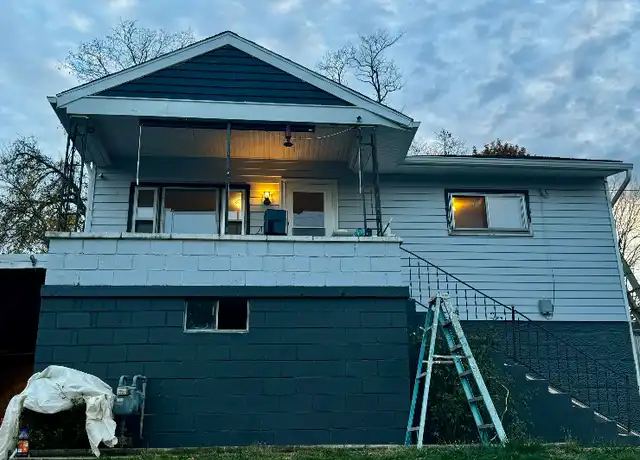 Property at 108 Broad St, Saint Clairsville, OH, 43950, 2 beds, 1 bath, [object Object]