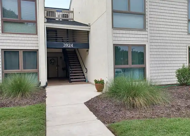 Property at 3924 Whispering Oaks Pl #202, Virginia Beach, VA, 23455, 2 beds, 2 baths, [object Object]