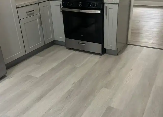 Property at 170 Orchard St, Bridgeport, CT, 06608, 3 beds, 1 bath, [object Object]
