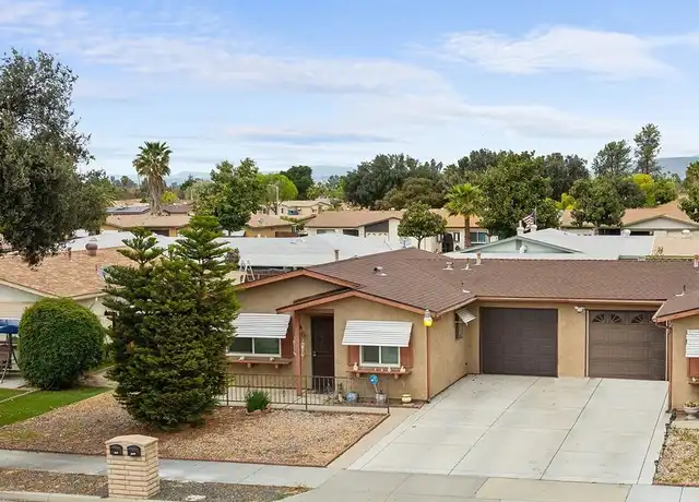 Property at 1906 Calle Pasito, Hemet, CA, 92545, 2 beds, 1 bath, [object Object]