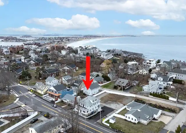 Property at 242 Atlantic Ave Unit 2, Hull, MA, 02045, 3 beds, 1.5 baths, [object Object]