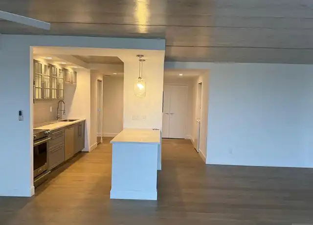 Property at 1077 River Rd Unit 401N, Edgewater, NJ, 07020, 2 beds, 2 baths, [object Object]