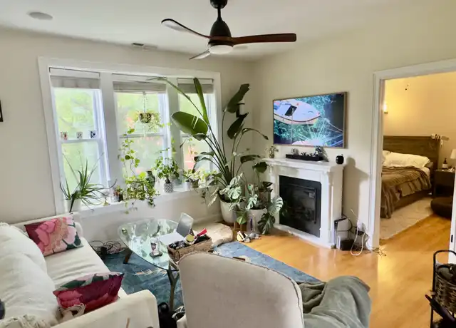 Property at 2572 W Lyndale St #2, Chicago, IL, 60647, 2 beds, 1 bath, [object Object]
