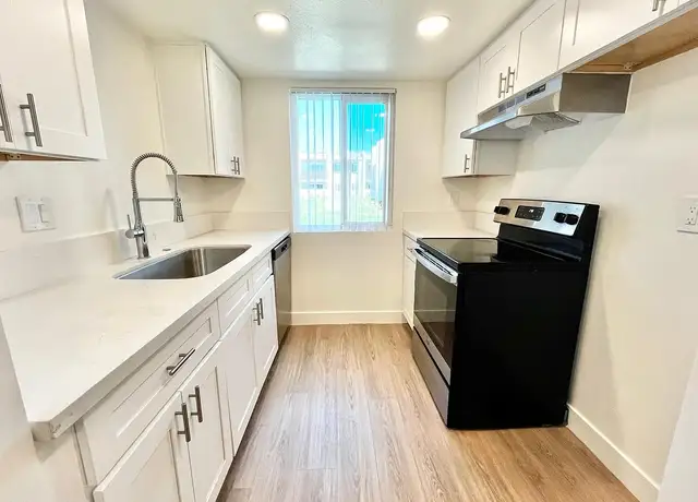 Photo of 10621 Bolsa Ave, Garden Grove, CA 92843