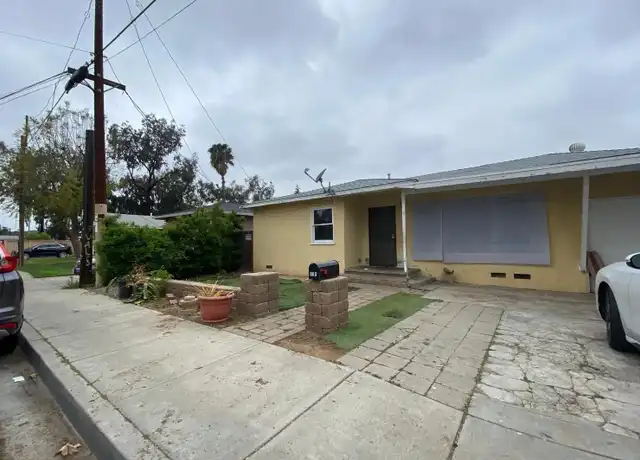 Property at 410 W 15th Ave, Escondido, CA, 92025, 4 beds, 3 baths, [object Object]