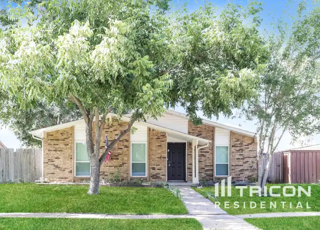 Property at 1617 Wilderness Trl, Grand Prairie, TX, 75052, 3 beds, 2 baths, [object Object]