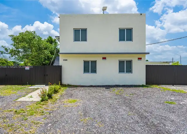 Property at 21845 Goulds Ave Unit 102, Miami, FL, 33170, 2 beds, 1 bath, [object Object]