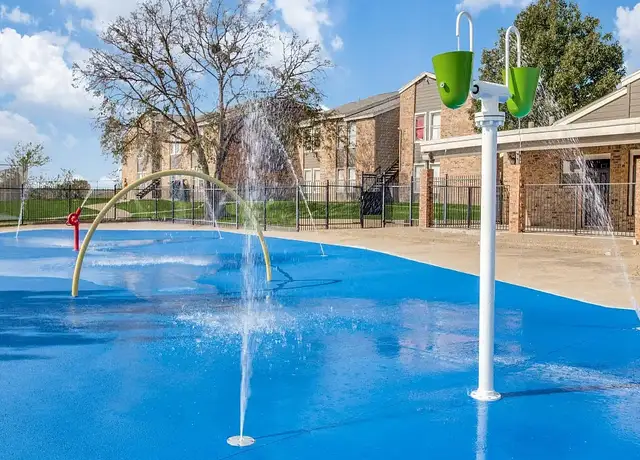 Photo of 4500 Campus Dr, Fort Worth, TX 76119