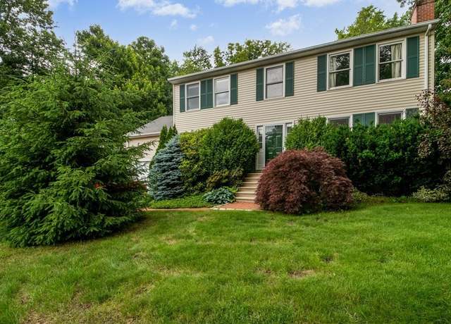 Photo of 18 Ladyslipper Dr, Shrewsbury, MA 01545