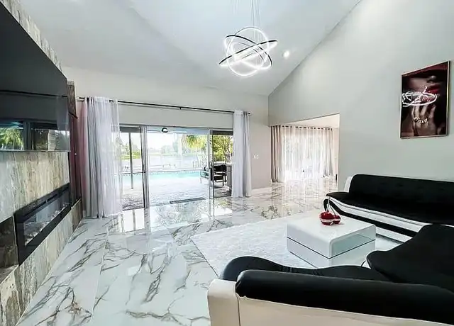 Property at 2060 Amesbury Cir, Wellington, FL, 33414, 4 beds, 2 baths, [object Object]