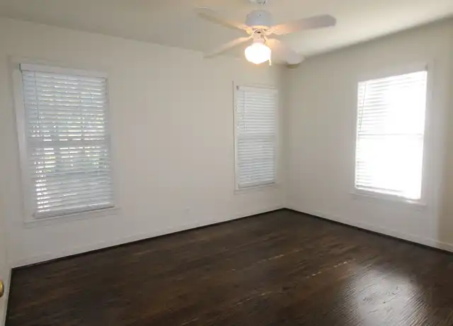 Property at 5820 Locke Ave, Fort Worth, TX, 76107, 2 beds, 1 bath, [object Object]