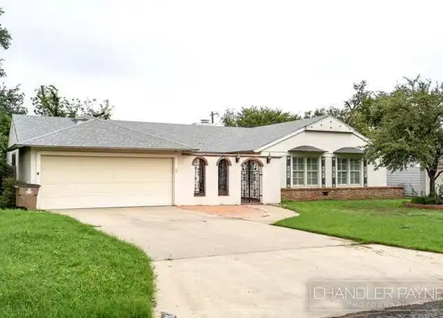 Property at 2312 W Avenue K, San Angelo, TX, 76901, 3 beds, 2 baths, [object Object]
