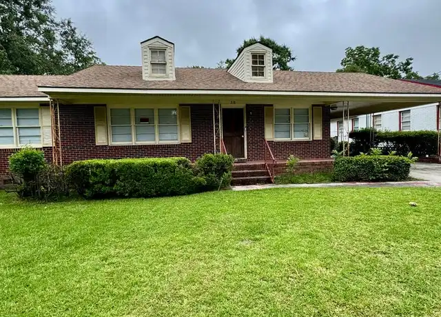 Property at 318 James St, Statesboro, GA, 30458, 4 beds, 2 baths, [object Object]