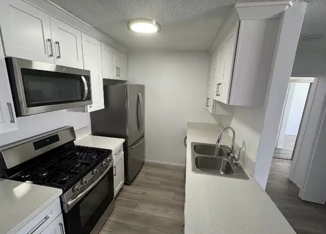Property at 1221 N Spaulding Ave Unit 207, West Hollywood, CA, 90046, 1 bed, 1 bath, [object Object]