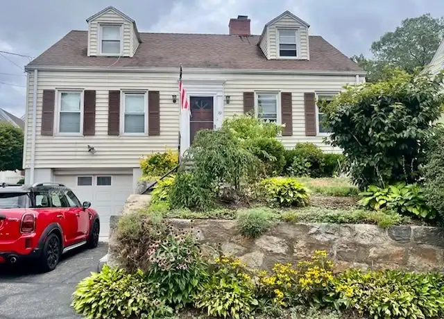 Property at 89 Forest St, New Canaan, CT, 06840, 4 beds, 1.5 baths, [object Object]