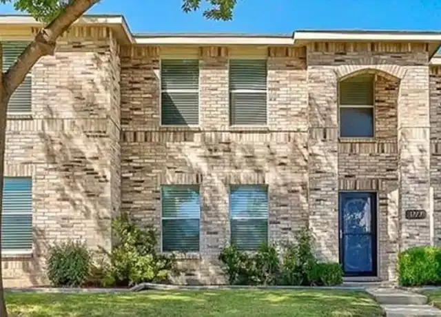 Property at 1713 Cliffbrook Dr, Rockwall, TX, 75032, 5 beds, 3 baths, [object Object]