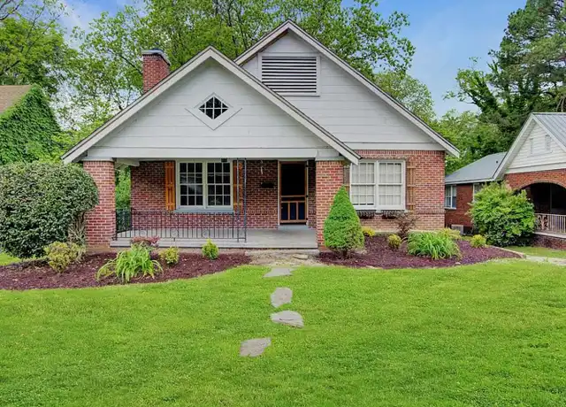 Property at 907 Lambuth Blvd, Jackson, TN, 38301, 3 beds, 1 bath, [object Object]