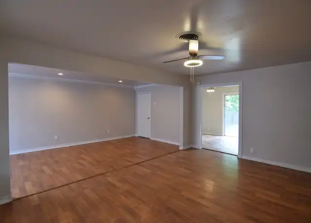 Property at 311 Crockett Dr, Killeen, TX, 76541, 3 beds, 2 baths, [object Object]