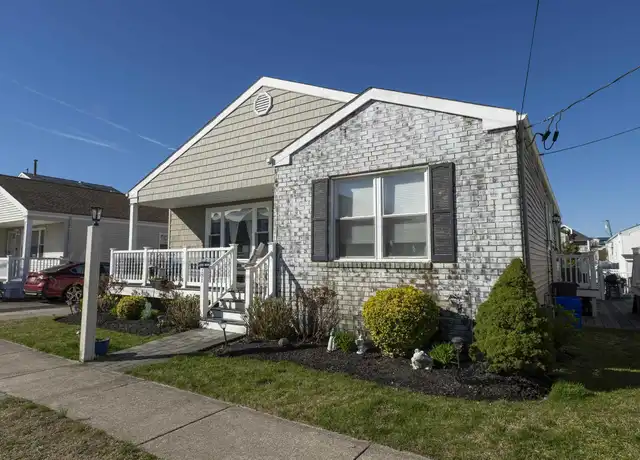 Property at 220 N 35th Ave Unit AUGUST 16- SEPTEMBER 2, Longport, NJ, 08403, 3 beds, 2 baths, [object Object]