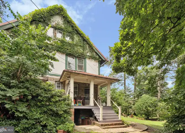 Property at 2814 Midvale Ave Unit REAR, Philadelphia, PA, 19129, 3 beds, 2 baths, [object Object]