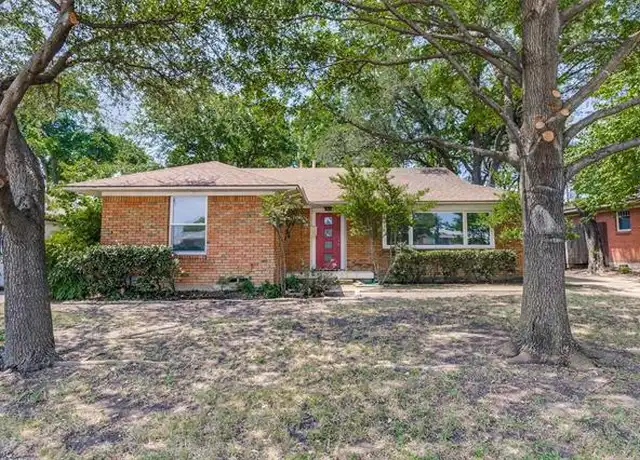 Property at 6418 E Lovers Ln, Dallas, TX, 75214, 3 beds, 2 baths, [object Object]