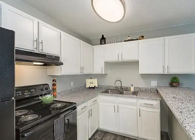 Property at Prospect Park - 825 S Union Blvd, Colorado Springs, CO, 80910, 2 beds, 1 bath, [object Object]